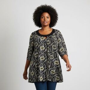 Penningtons airy, Flowy tunic  style top w 3/4 sleeves, keyhole at the neckline